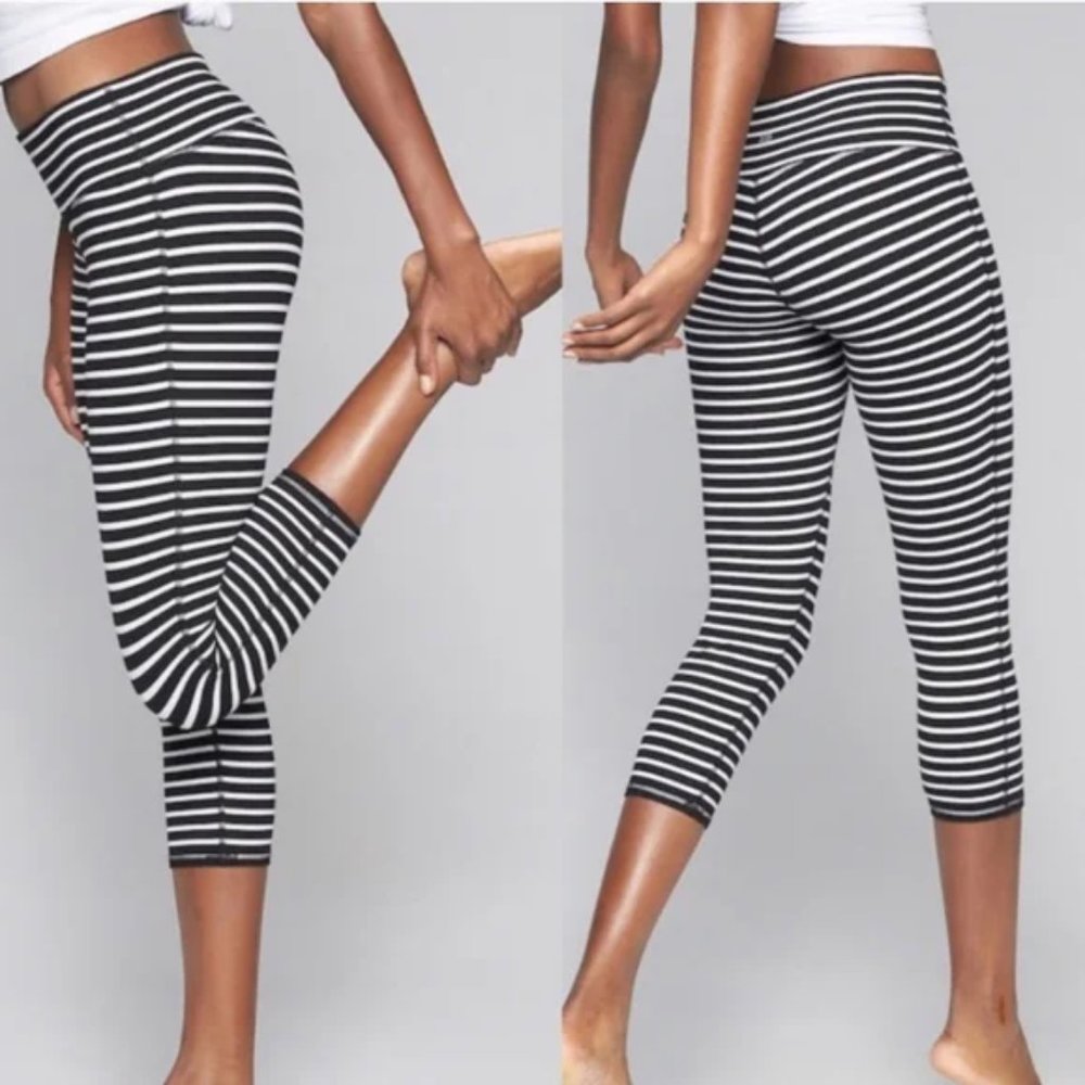 Athleta Black & White Striped Crop Capris